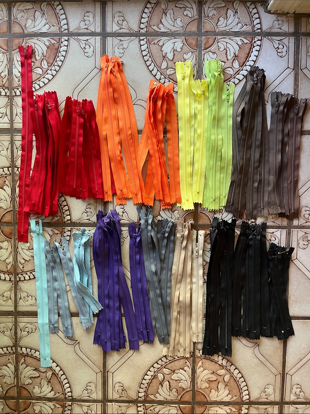 Huge Lot of 110 NEW YKK Zippers, Multi Colors